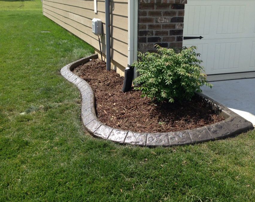 Landscape Edging for your front yard or back yard